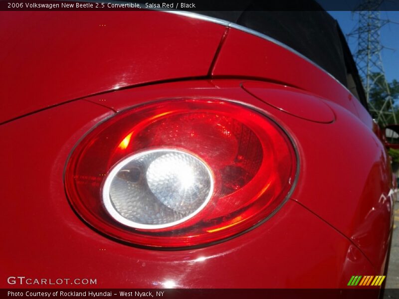 Salsa Red / Black 2006 Volkswagen New Beetle 2.5 Convertible