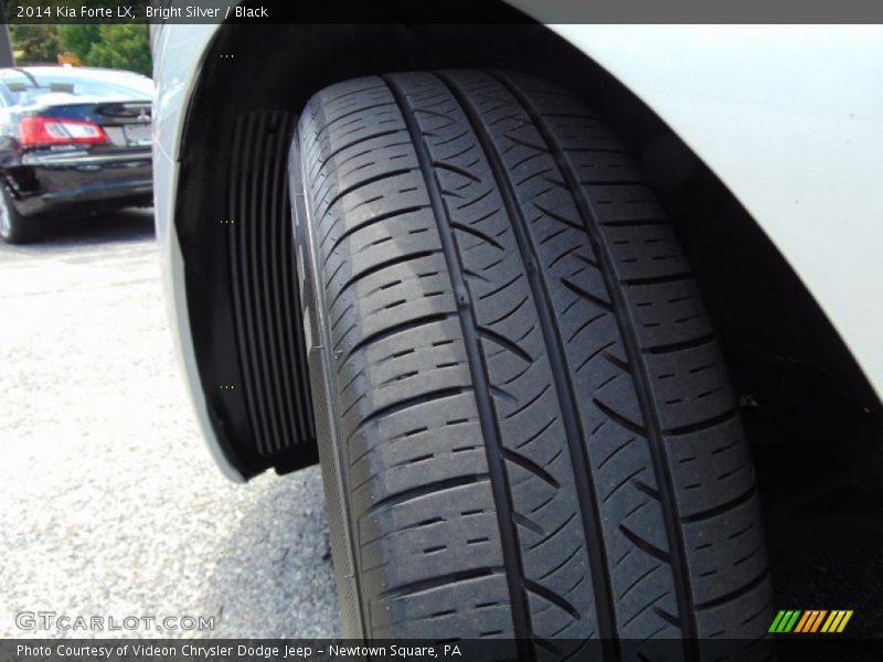 Bright Silver / Black 2014 Kia Forte LX