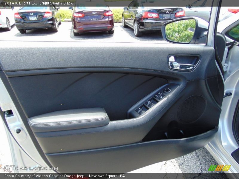 Bright Silver / Black 2014 Kia Forte LX