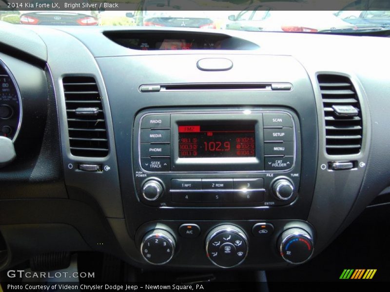 Bright Silver / Black 2014 Kia Forte LX