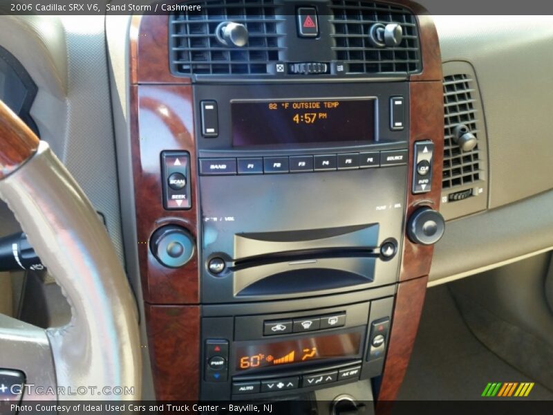 Sand Storm / Cashmere 2006 Cadillac SRX V6