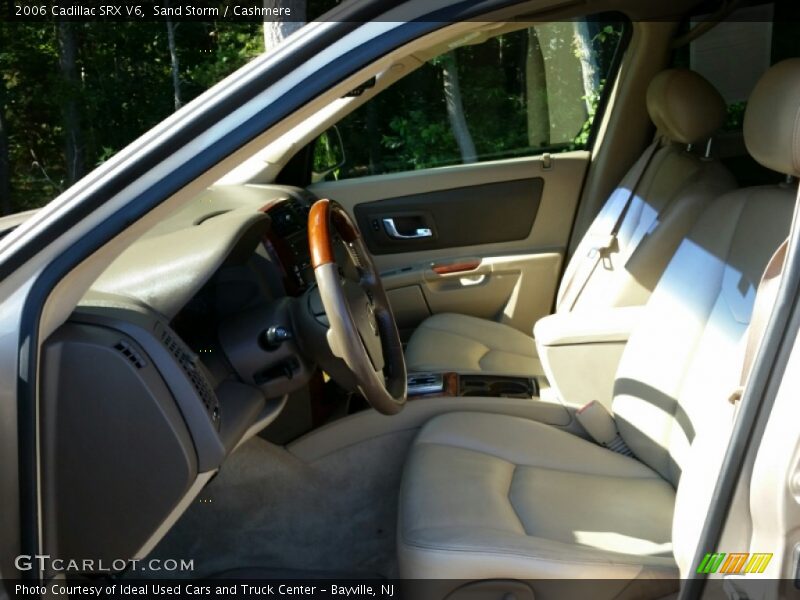 Sand Storm / Cashmere 2006 Cadillac SRX V6