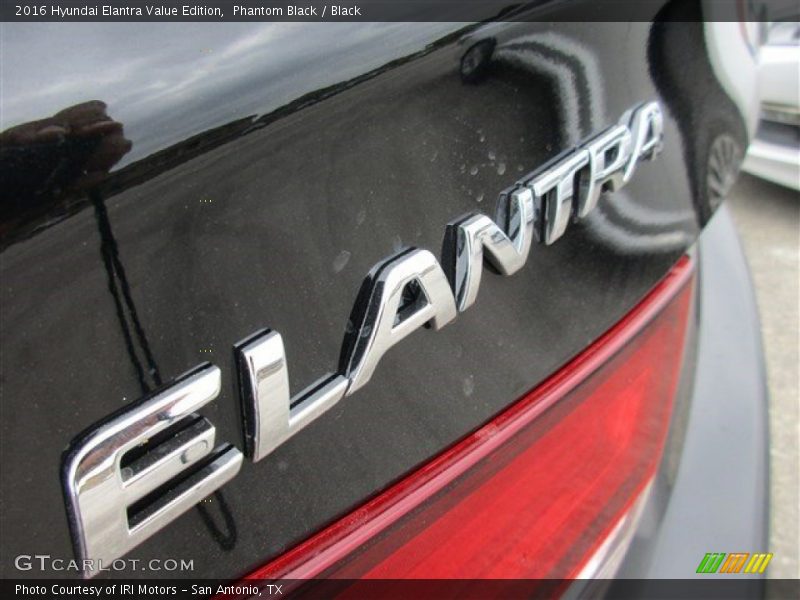 Phantom Black / Black 2016 Hyundai Elantra Value Edition