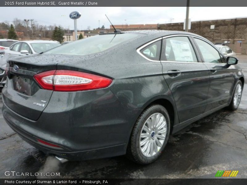 Guard Metallic / Dune 2015 Ford Fusion Hybrid SE