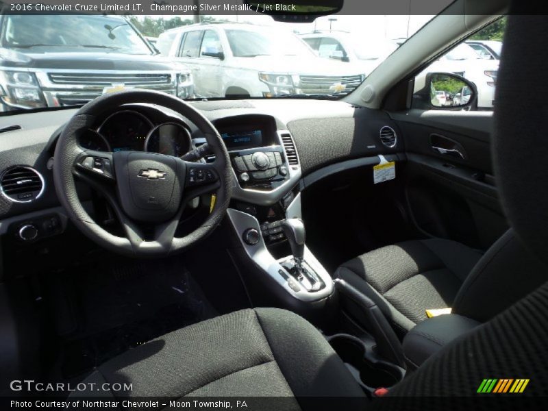 Champagne Silver Metallic / Jet Black 2016 Chevrolet Cruze Limited LT