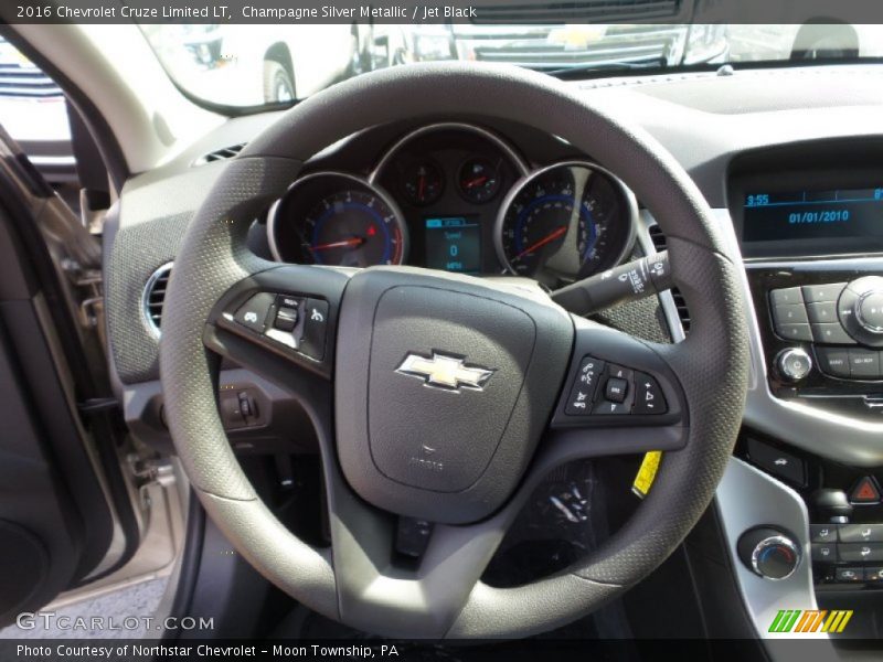 Champagne Silver Metallic / Jet Black 2016 Chevrolet Cruze Limited LT