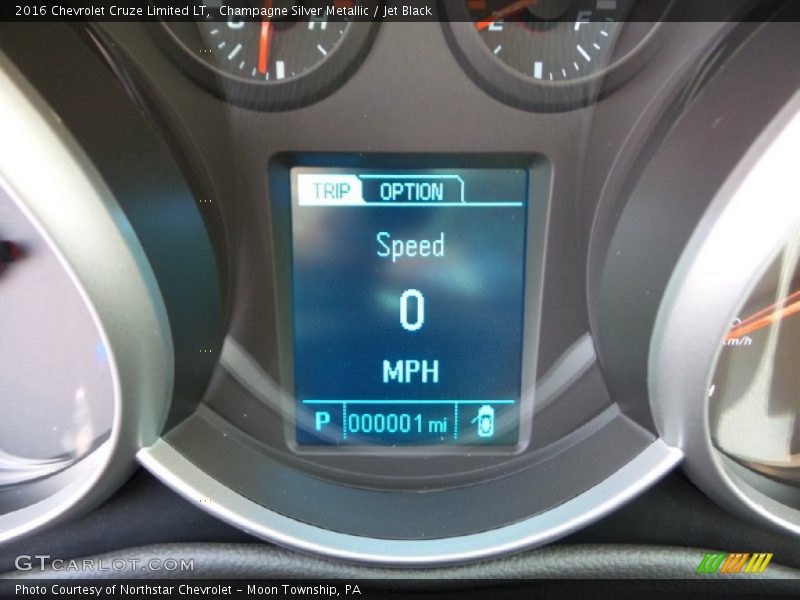 Champagne Silver Metallic / Jet Black 2016 Chevrolet Cruze Limited LT