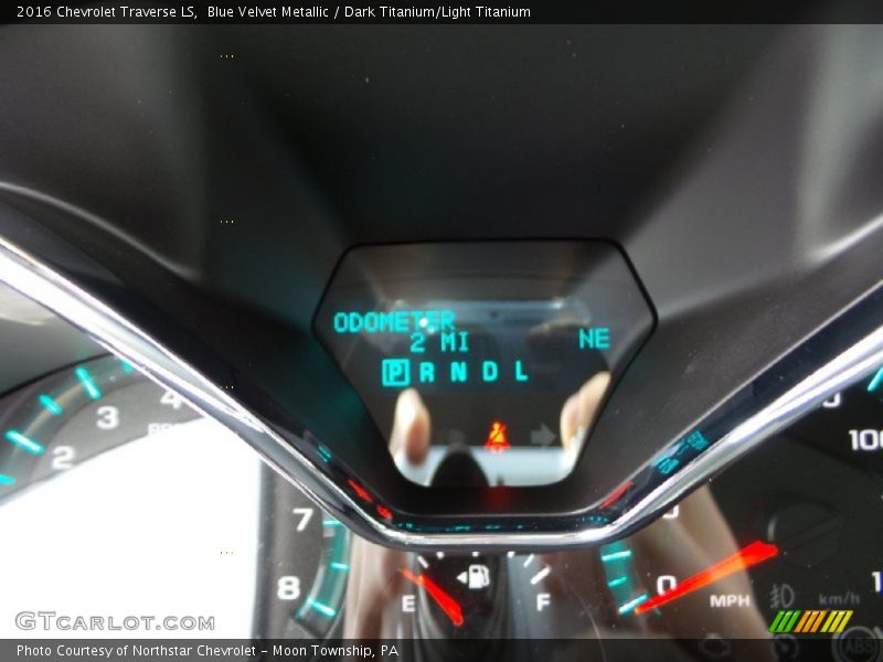 Blue Velvet Metallic / Dark Titanium/Light Titanium 2016 Chevrolet Traverse LS