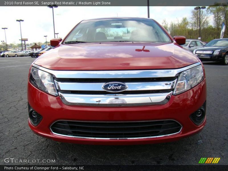 Sangria Red Metallic / Medium Light Stone 2010 Ford Fusion SE