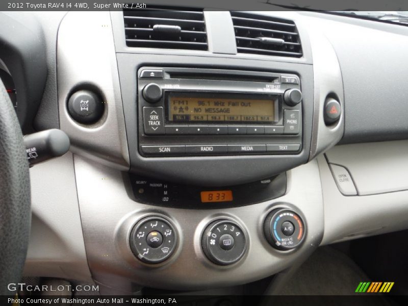 Super White / Ash 2012 Toyota RAV4 I4 4WD