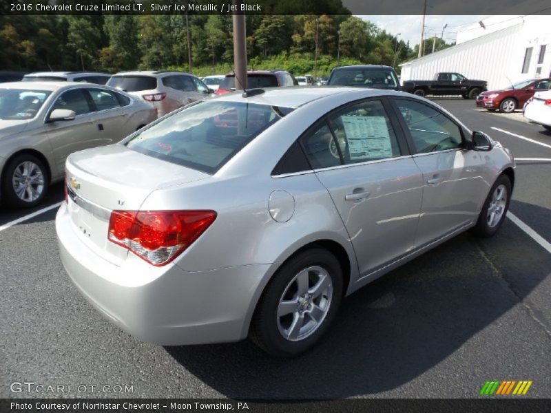 Silver Ice Metallic / Jet Black 2016 Chevrolet Cruze Limited LT