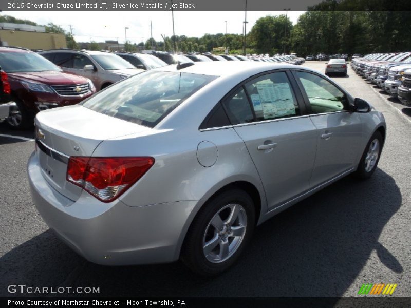 Silver Ice Metallic / Jet Black 2016 Chevrolet Cruze Limited LT