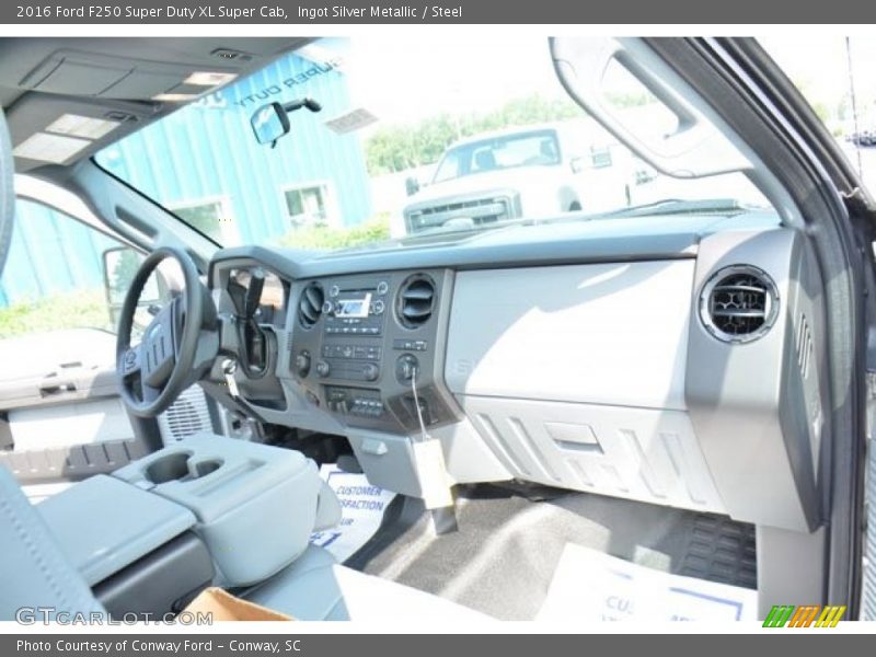 Ingot Silver Metallic / Steel 2016 Ford F250 Super Duty XL Super Cab