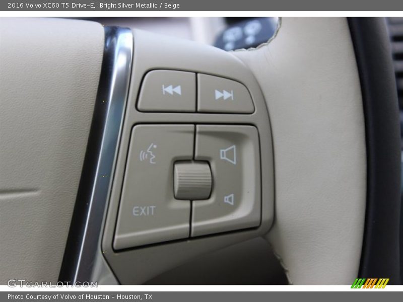 Bright Silver Metallic / Beige 2016 Volvo XC60 T5 Drive-E