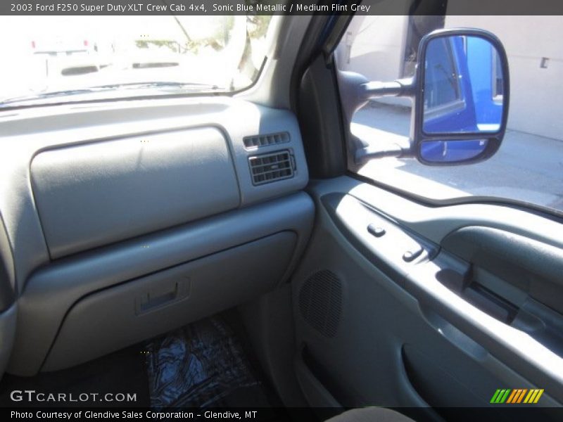 Sonic Blue Metallic / Medium Flint Grey 2003 Ford F250 Super Duty XLT Crew Cab 4x4