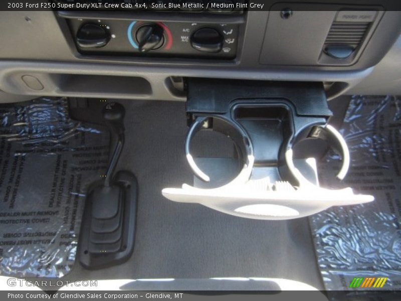 Sonic Blue Metallic / Medium Flint Grey 2003 Ford F250 Super Duty XLT Crew Cab 4x4