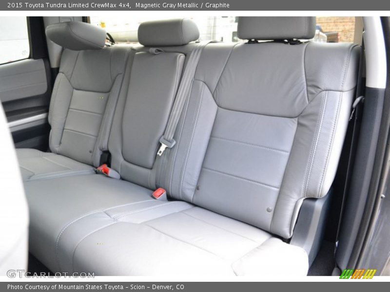 Magnetic Gray Metallic / Graphite 2015 Toyota Tundra Limited CrewMax 4x4