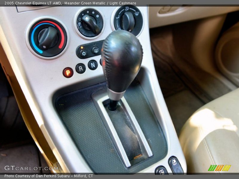 Meander Green Metallic / Light Cashmere 2005 Chevrolet Equinox LT AWD