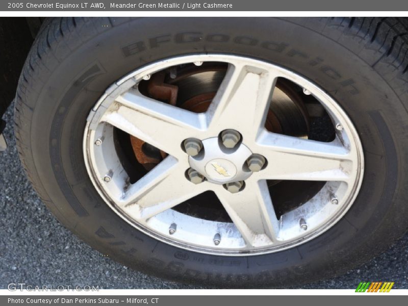 Meander Green Metallic / Light Cashmere 2005 Chevrolet Equinox LT AWD