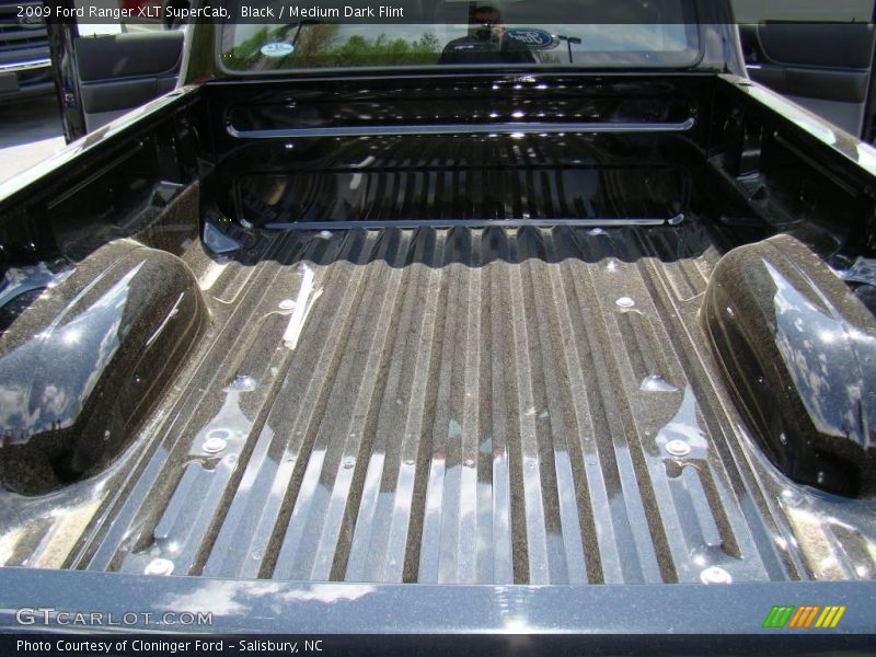 Black / Medium Dark Flint 2009 Ford Ranger XLT SuperCab