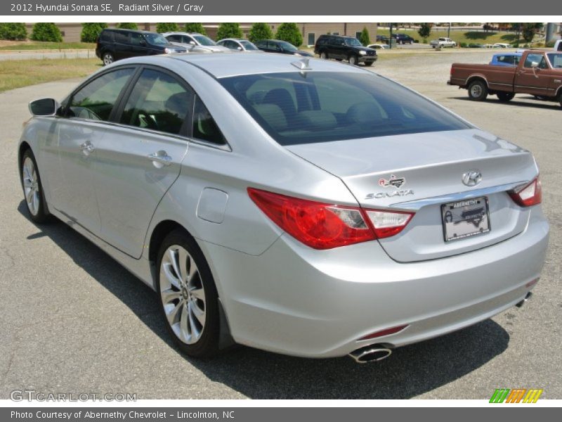Radiant Silver / Gray 2012 Hyundai Sonata SE