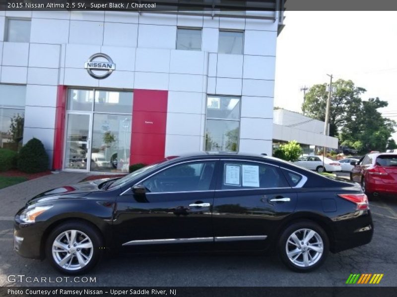 Super Black / Charcoal 2015 Nissan Altima 2.5 SV