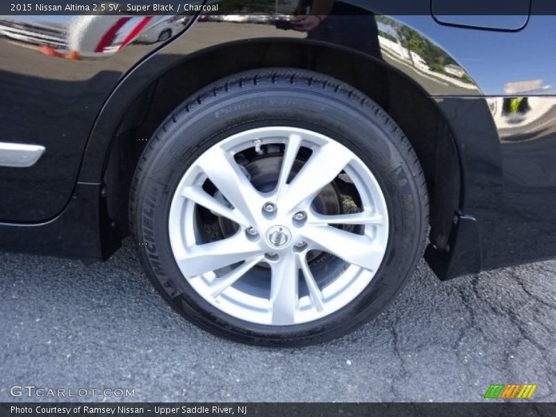 Super Black / Charcoal 2015 Nissan Altima 2.5 SV