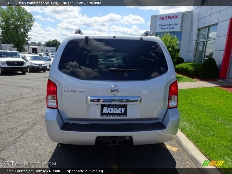 Brilliant Silver / Graphite 2012 Nissan Pathfinder SV 4x4