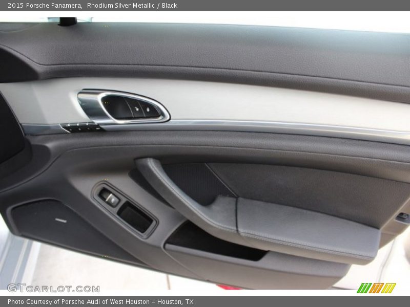 Rhodium Silver Metallic / Black 2015 Porsche Panamera