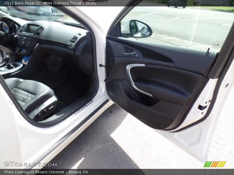 White Diamond Tricoat / Ebony 2012 Buick Regal GS