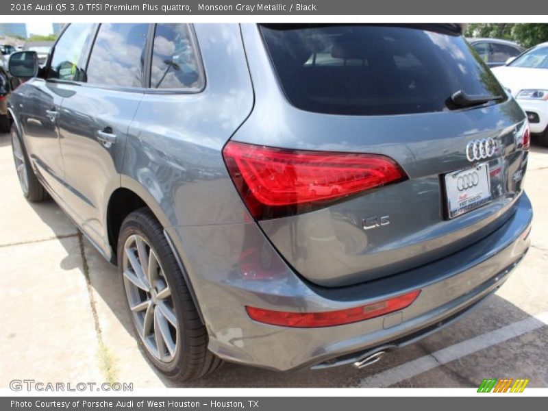 Monsoon Gray Metallic / Black 2016 Audi Q5 3.0 TFSI Premium Plus quattro