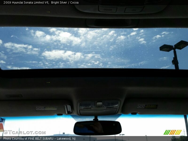 Bright Silver / Cocoa 2009 Hyundai Sonata Limited V6