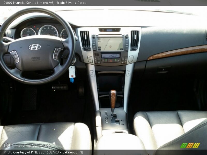 Bright Silver / Cocoa 2009 Hyundai Sonata Limited V6