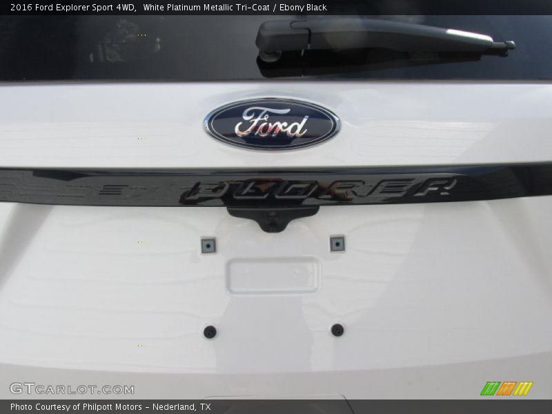 White Platinum Metallic Tri-Coat / Ebony Black 2016 Ford Explorer Sport 4WD
