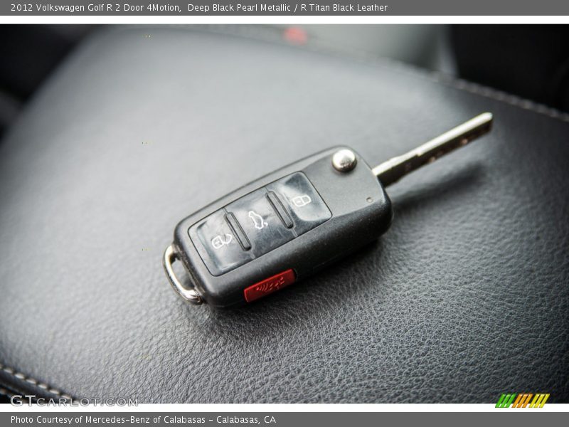 Keys of 2012 Golf R 2 Door 4Motion