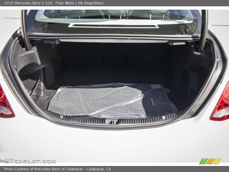 Polar White / Silk Beige/Black 2015 Mercedes-Benz C 300
