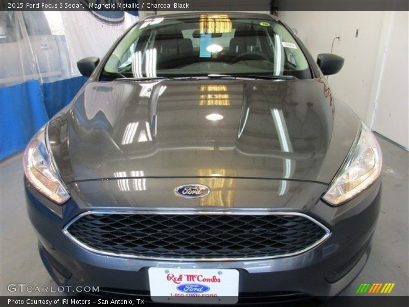 Magnetic Metallic / Charcoal Black 2015 Ford Focus S Sedan