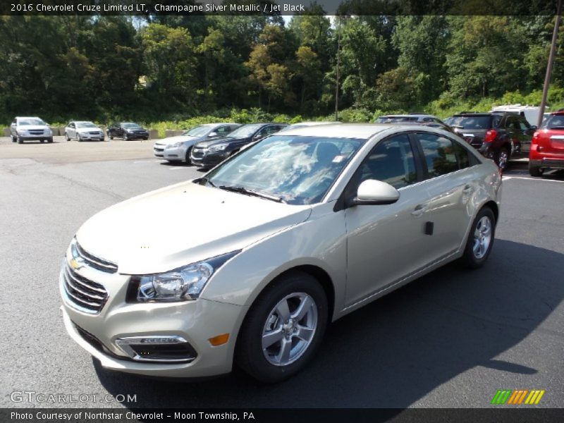 Champagne Silver Metallic / Jet Black 2016 Chevrolet Cruze Limited LT