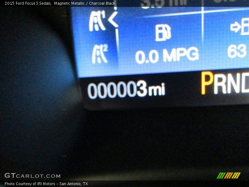 Magnetic Metallic / Charcoal Black 2015 Ford Focus S Sedan