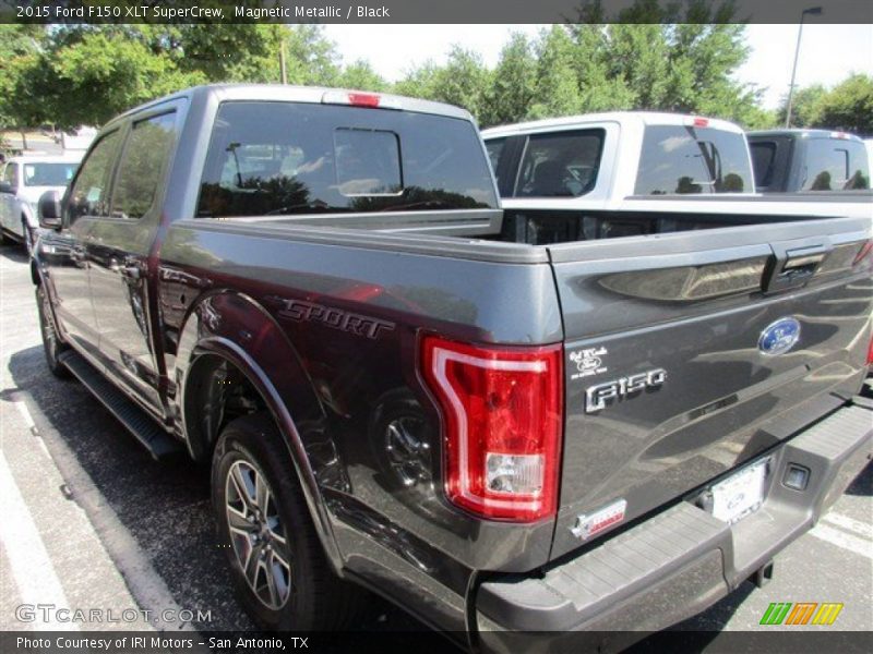 Magnetic Metallic / Black 2015 Ford F150 XLT SuperCrew