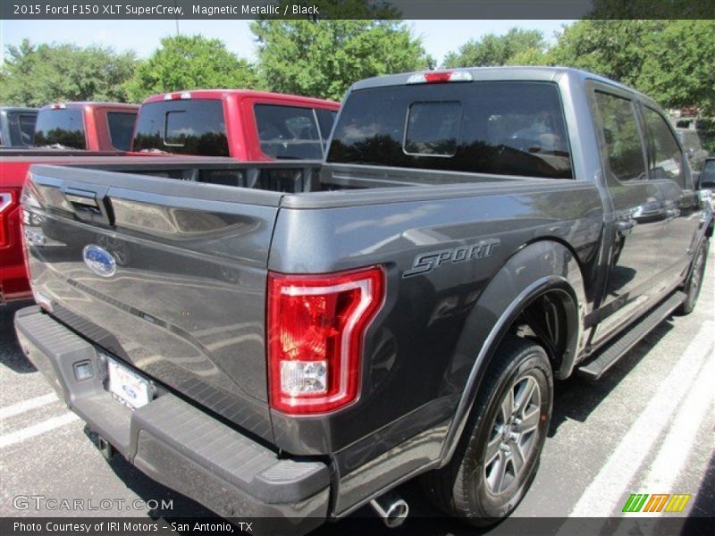 Magnetic Metallic / Black 2015 Ford F150 XLT SuperCrew