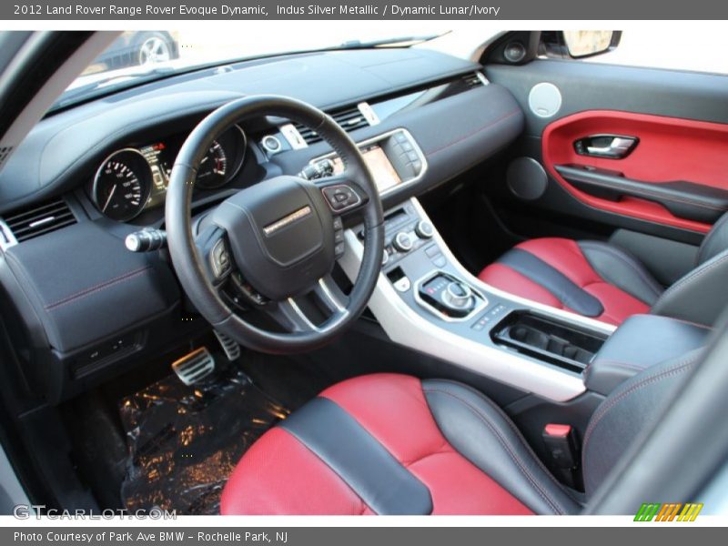 Indus Silver Metallic / Dynamic Lunar/Ivory 2012 Land Rover Range Rover Evoque Dynamic