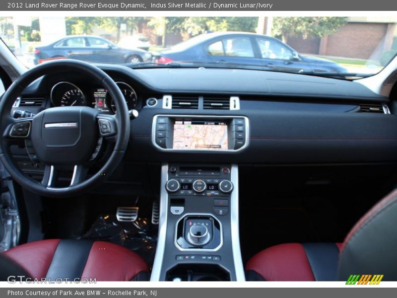Indus Silver Metallic / Dynamic Lunar/Ivory 2012 Land Rover Range Rover Evoque Dynamic