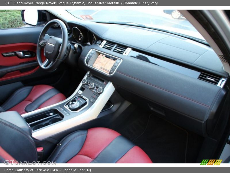Indus Silver Metallic / Dynamic Lunar/Ivory 2012 Land Rover Range Rover Evoque Dynamic
