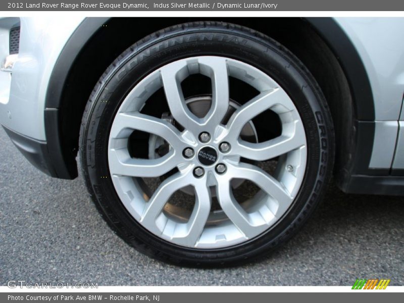 Indus Silver Metallic / Dynamic Lunar/Ivory 2012 Land Rover Range Rover Evoque Dynamic