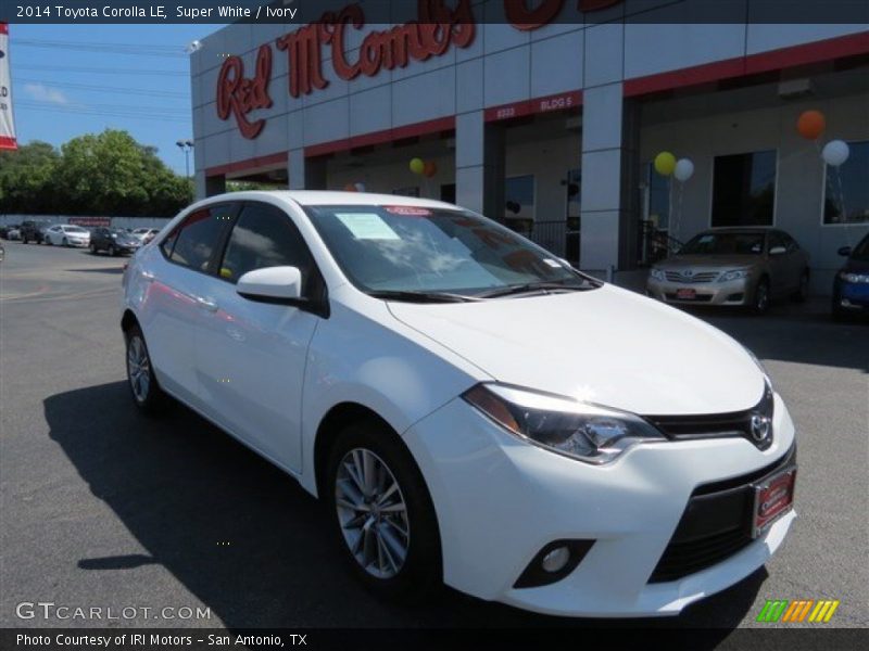 Super White / Ivory 2014 Toyota Corolla LE