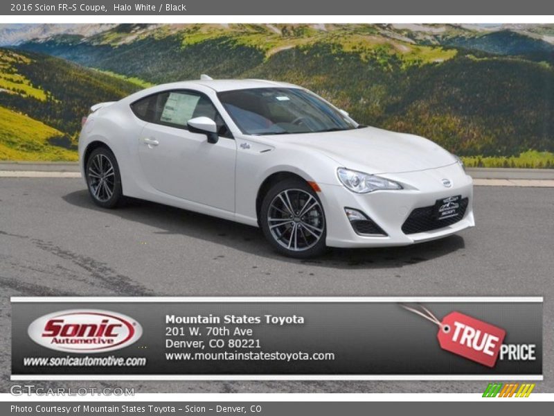 Halo White / Black 2016 Scion FR-S Coupe