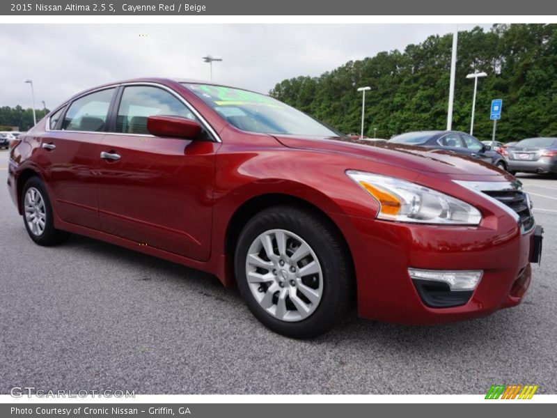 Cayenne Red / Beige 2015 Nissan Altima 2.5 S