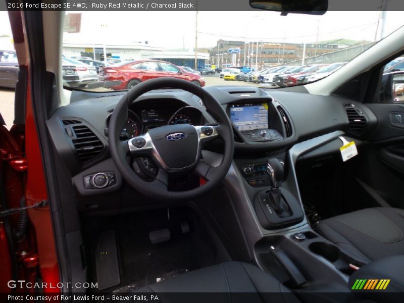 Ruby Red Metallic / Charcoal Black 2016 Ford Escape SE 4WD