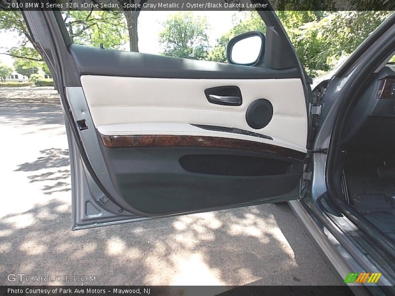 Space Gray Metallic / Oyster/Black Dakota Leather 2010 BMW 3 Series 328i xDrive Sedan